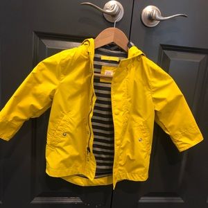 GAP hooded rain jacket - 2T